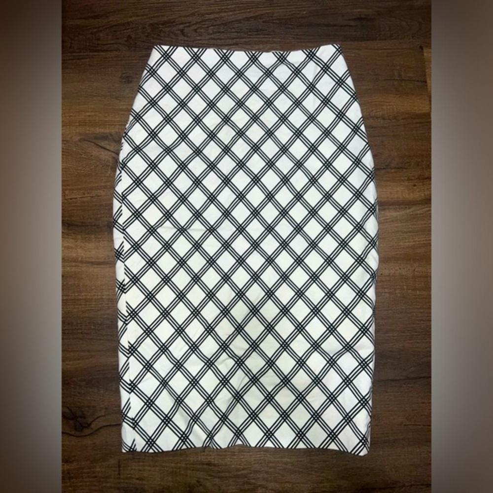 Express Black & White Pencil Skirt